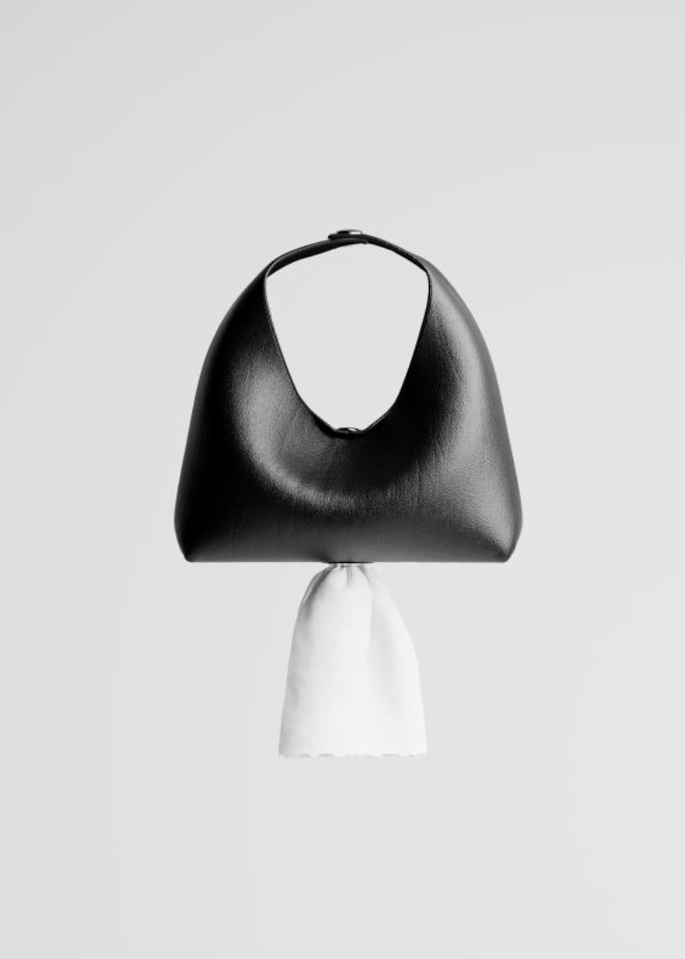 Cupigy｜Carrie Poop Bag Holder (Matte Black)