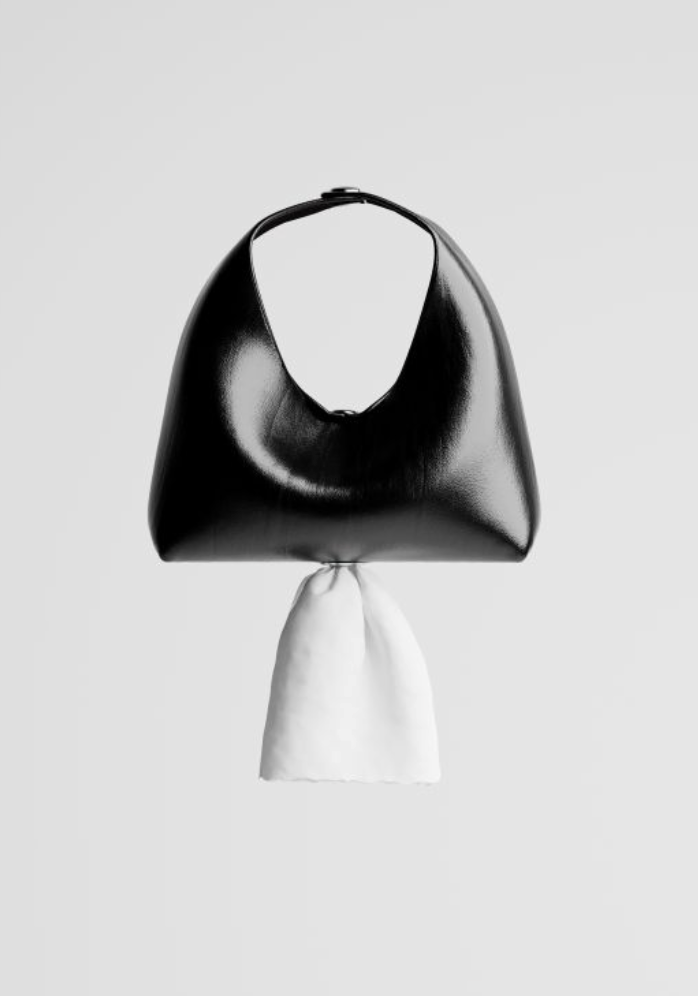 Cupigy｜Carrie Poop Bag Holder (Glossy Black)