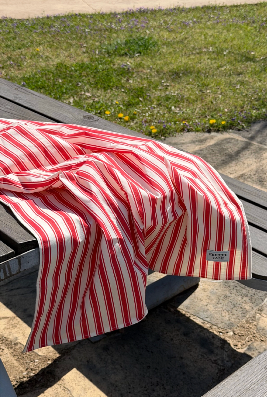 FreddieTale｜Striped blanket 條紋小毯子（2色）