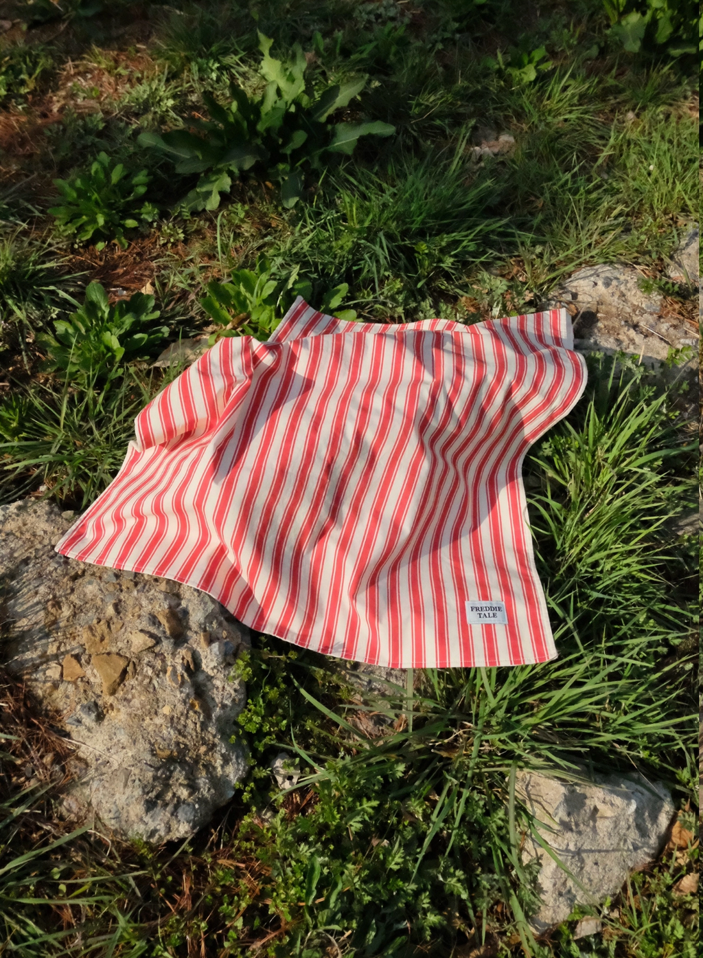 FreddieTale｜Striped blanket 條紋小毯子（2色）