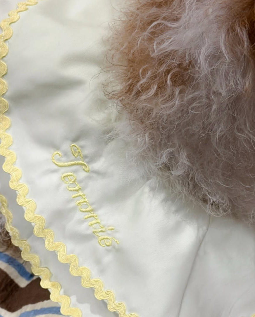代購｜泰國小眾手工刺繡領巾-花園領巾