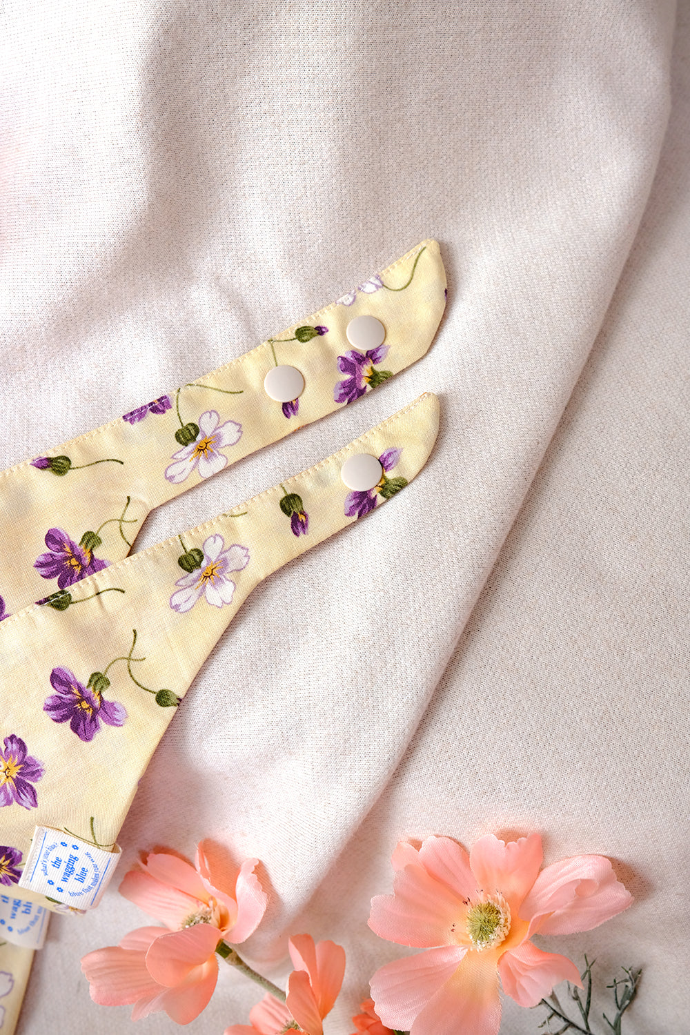 TWB｜Cream Cheese Reversible Bandana｜奶油起司雙面領巾